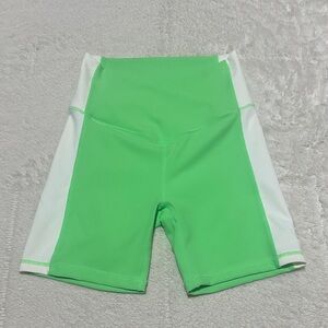 Wilo | size small | green biker shorts